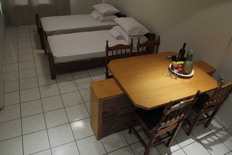 Athina Inn แอร์ซอนิสซอส ภายนอก รูปภาพ